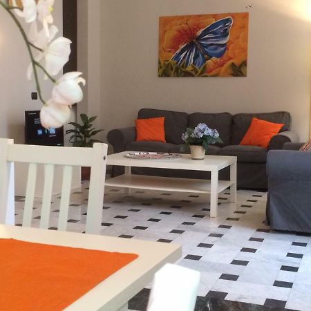 da Luigi New Apartment Cremona Bagian luar foto